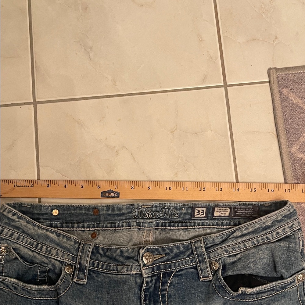 Miss Me Women's Blue Ankle Jeans - Picture 2 of 5